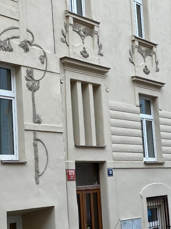 Maria Apartment Liben Prague Luaran gambar