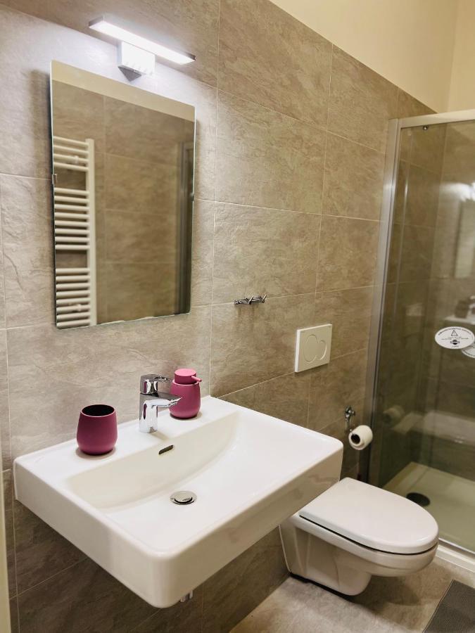 Maria Apartment Liben Prague Luaran gambar